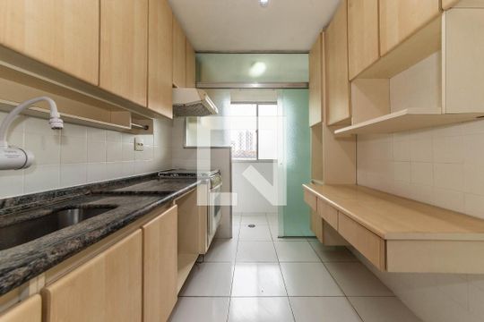 Cozinha de apartamento à venda com 2 quartos, 58m² em Jardim Previdencia, São Paulo