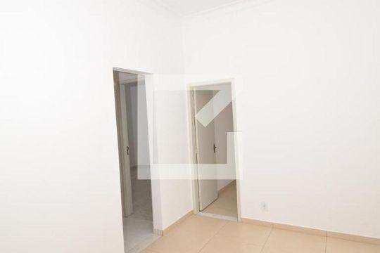 Sala de casa à venda com 2 quartos, 77m² em Todos Os Santos, Rio de Janeiro