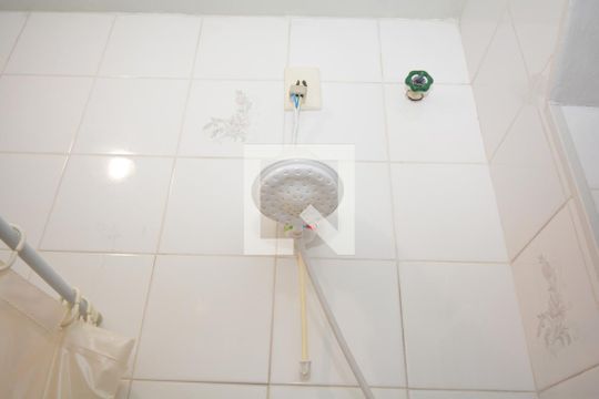 Banheiro de casa à venda com 2 quartos, 77m² em Todos Os Santos, Rio de Janeiro