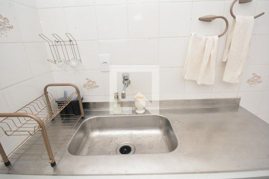 Cozinha de casa à venda com 2 quartos, 77m² em Todos Os Santos, Rio de Janeiro