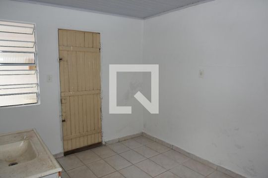 Cozinha de casa para alugar com 1 quarto, 35m² em Jardim Consórcio, São Paulo
