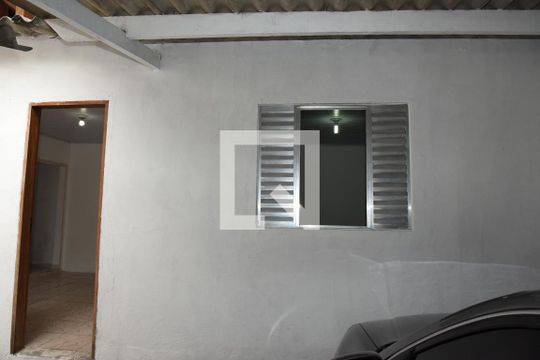 Quintal de casa para alugar com 1 quarto, 35m² em Jardim Consórcio, São Paulo