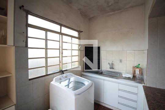 Casa 1 - Área de Serviço de casa à venda com 6 quartos, 360m² em Santa Rosa, Belo Horizonte