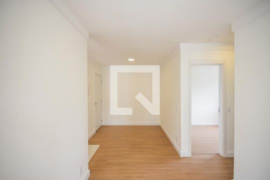 Sala de apartamento para alugar com 2 quartos, 50m² em Vila Andrade, São Paulo