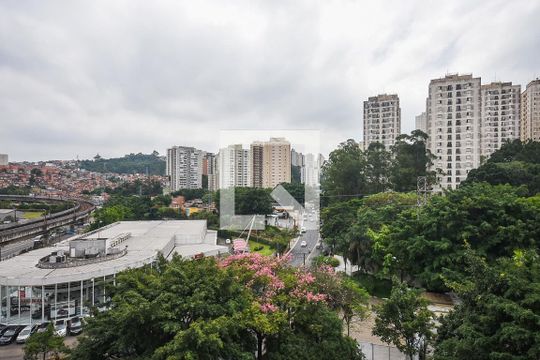 Vista do quarto 1 de apartamento para alugar com 2 quartos, 50m² em Vila Andrade, São Paulo