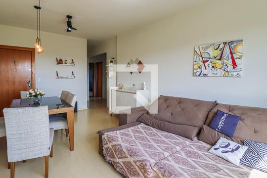 Sala de apartamento para alugar com 3 quartos, 78m² em Esplanada, Belo Horizonte