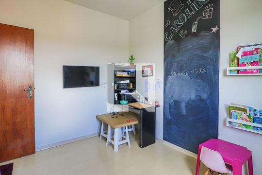 Quarto 1 de apartamento para alugar com 3 quartos, 78m² em Esplanada, Belo Horizonte