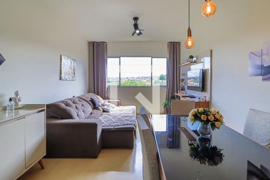 Apartamento para alugar com 3 quartos, 78m² em Esplanada, Belo Horizonte