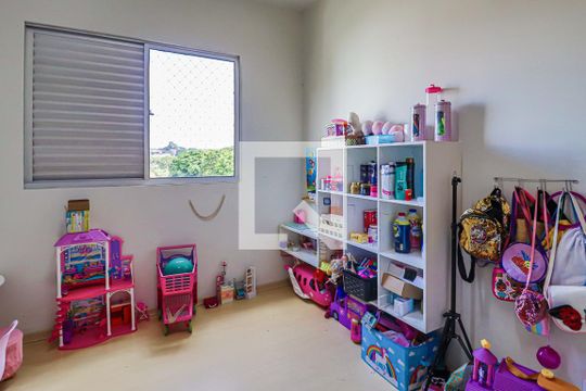 Quarto 1 de apartamento para alugar com 3 quartos, 78m² em Esplanada, Belo Horizonte