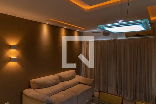 Sala de apartamento para alugar com 2 quartos, 55m² em Riachuelo, Rio de Janeiro