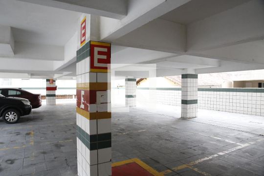 Garagem de apartamento para alugar com 1 quarto, 52m² em Aviação, Praia Grande