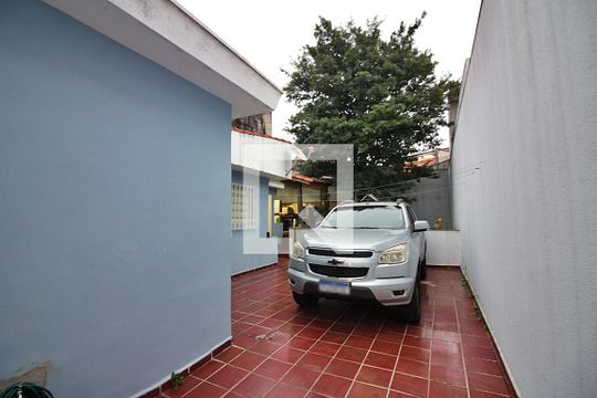 Garagem de casa à venda com 3 quartos, 270m² em Taboão, São Bernardo do Campo