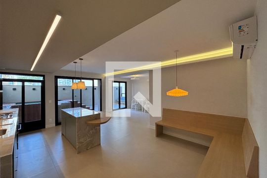 Sala de apartamento à venda com 2 quartos, 117m² em Botafogo, Rio de Janeiro