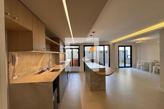 Cozinha de apartamento à venda com 2 quartos, 117m² em Botafogo, Rio de Janeiro