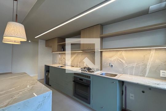 Cozinha de apartamento à venda com 2 quartos, 117m² em Botafogo, Rio de Janeiro