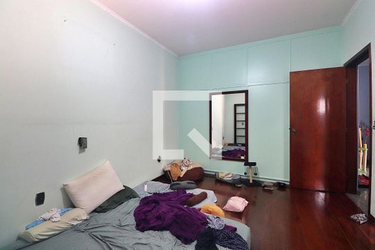Quarto 1 - Suíte de casa para alugar com 4 quartos, 520m² em Santa Maria, Santo André