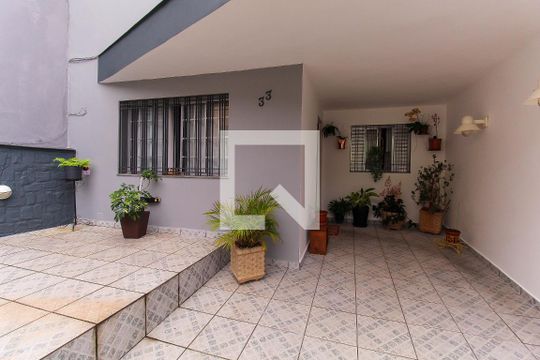 Garagem de casa à venda com 4 quartos, 200m² em Vila Prudente, São Paulo