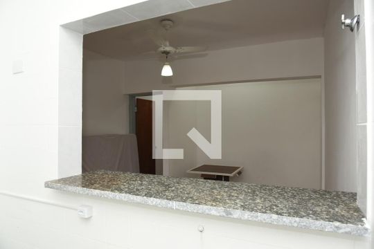 Cozinha de kitnet/studio para alugar com 1 quarto, 35m² em Vila Anhangüera, São Paulo