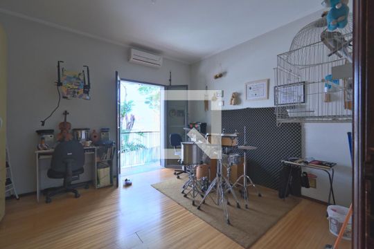 Quarto 1 de casa à venda com 7 quartos, 578m² em Vila Nogueira, Campinas