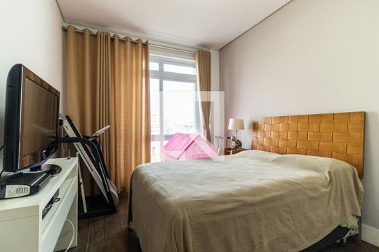 Quarto de apartamento para alugar com 2 quartos, 104m² em Higienópolis, São Paulo