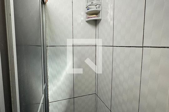 Box do Banheiro de casa para alugar com 2 quartos, 90m² em Santos Dumont, São Leopoldo