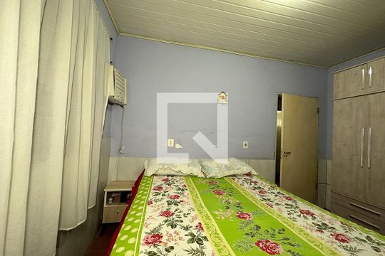 Quarto 1  de casa para alugar com 2 quartos, 90m² em Santos Dumont, São Leopoldo