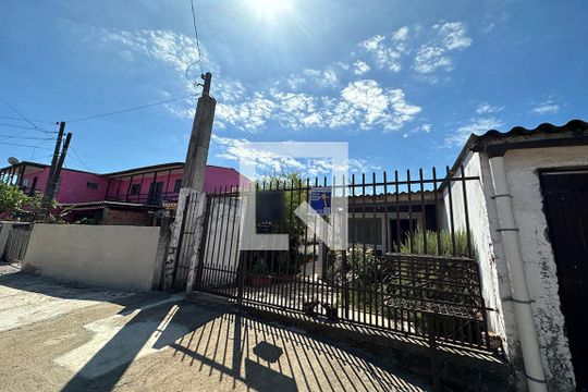 Fachada de casa para alugar com 2 quartos, 90m² em Santos Dumont, São Leopoldo