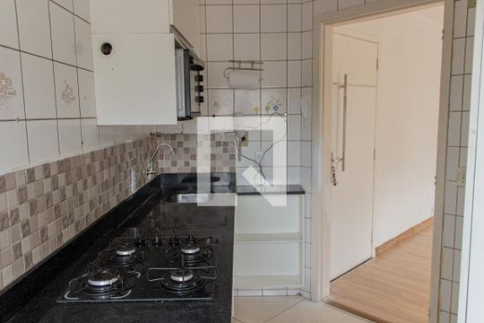 Cozinha de apartamento para alugar com 2 quartos, 51m² em Freguesia do Ó, São Paulo