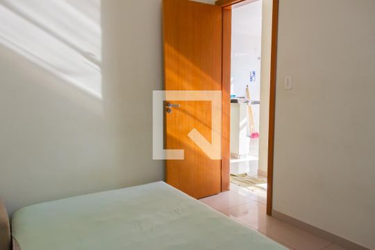Quarto 1 de apartamento para alugar com 2 quartos, 120m² em Arvoredo, Contagem