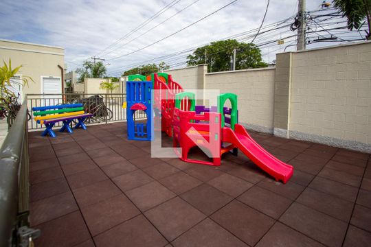 Área comum - Playground de apartamento para alugar com 2 quartos, 44m² em Barro Vermelho, São Gonçalo
