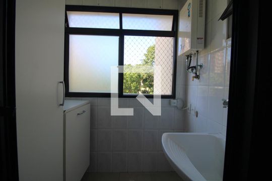 Lavanderia de apartamento à venda com 2 quartos, 52m² em Jardim Itapeva, São Paulo