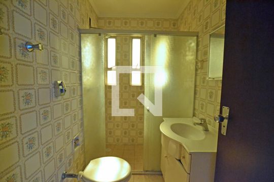 Casa à venda com 4 quartos, 358m² em Nonoai, Porto Alegre