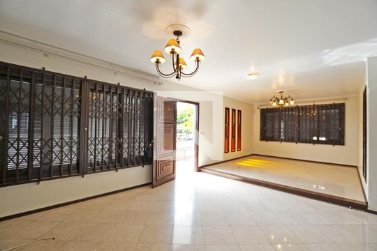 Sala dois Ambientes de casa à venda com 4 quartos, 358m² em Nonoai, Porto Alegre