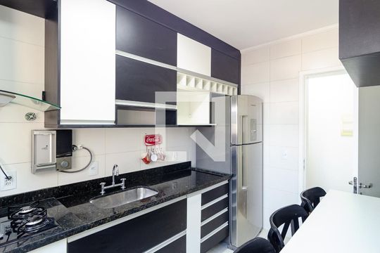 Cozinha de apartamento para alugar com 3 quartos, 96m² em Saúde, São Paulo