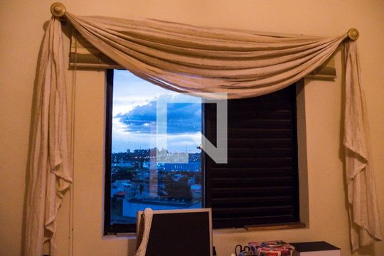 Suíte de apartamento à venda com 3 quartos, 130m² em Vila Valparaíso, Santo André