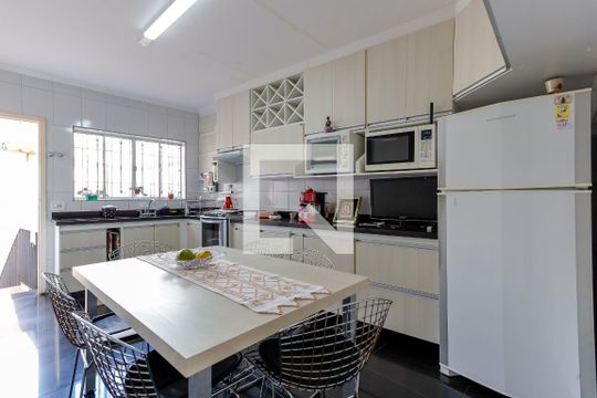 Cozinha de casa à venda com 2 quartos, 130m² em Vila Maria Alta, São Paulo
