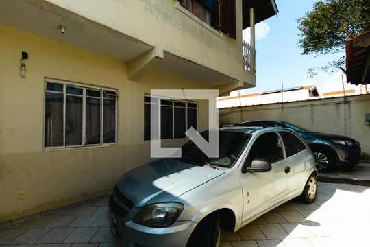 Garagem de casa à venda com 5 quartos, 280m² em Jardim Bandeiras, Jundiaí