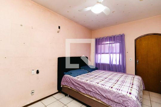Quarto 1 de casa à venda com 5 quartos, 280m² em Jardim Bandeiras, Jundiaí