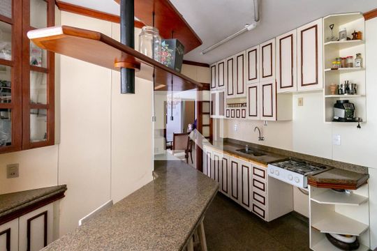 Cozinha de apartamento à venda com 4 quartos, 480m² em Santo Agostinho, Belo Horizonte