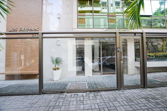 Fachada de apartamento para alugar com 2 quartos, 92m² em Icaraí, Niterói