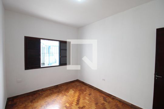 Quarto 2 de casa à venda com 4 quartos, 240m² em Vila Baruel, São Paulo