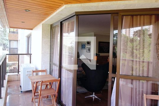 Varanda da Sala de apartamento à venda com 4 quartos, 240m² em Vila Andrade, São Paulo
