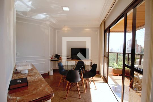 Sala de Jantar de apartamento à venda com 4 quartos, 240m² em Vila Andrade, São Paulo