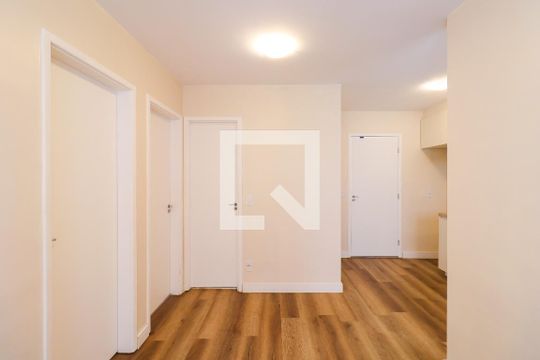 Sala de apartamento para alugar com 2 quartos, 35m² em Paraíso do Morumbi, São Paulo