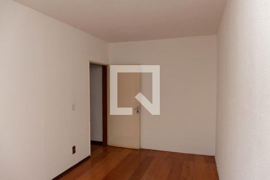 Quarto 2 de apartamento à venda com 2 quartos, 56m² em Jardim Itu, Porto Alegre
