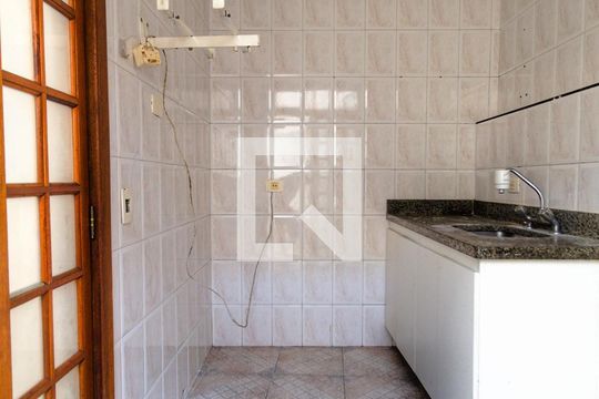 Cozinha de casa para alugar com 3 quartos, 67m² em Vila Mariana, São Paulo