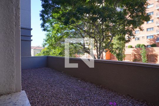 Quarto 2 - Vista de apartamento para alugar com 2 quartos, 142m² em Passo D’areia, Porto Alegre
