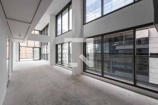 Apartamento à venda com 3 quartos, 371m² em Jardim Paulista, São Paulo
