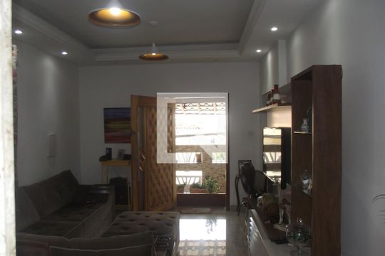 Sala de casa à venda com 2 quartos, 360m² em Higienópolis, Rio de Janeiro