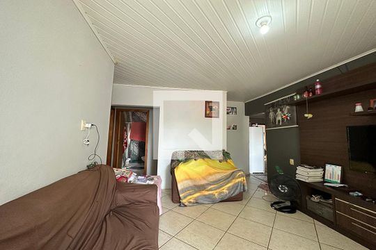 Sala de casa à venda com 3 quartos, 120m² em Santos Dumont, São Leopoldo